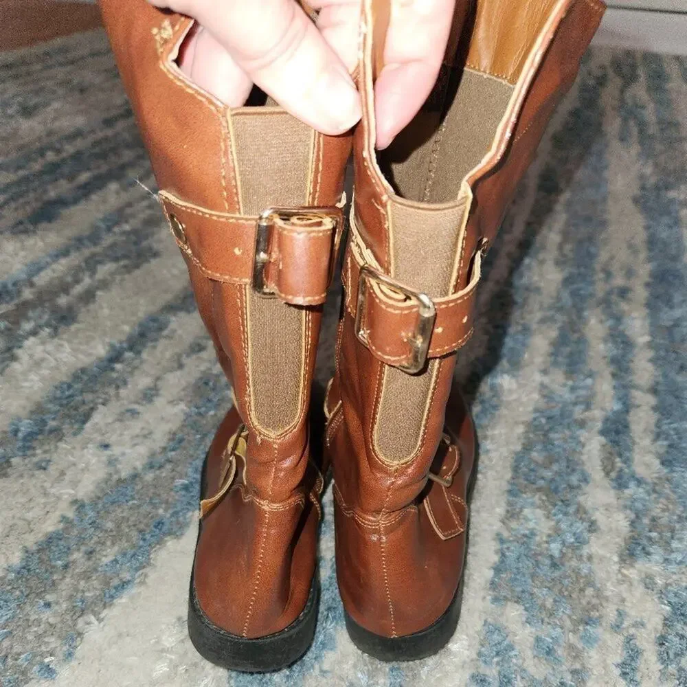 Mid-calf Rise Tan Boot for Girls || sz 3 || GUC